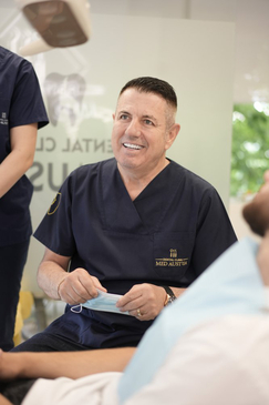 Slider image (8) Dental Med Austria